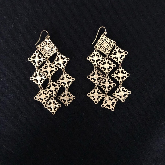 Filigree Gold and Pearl Chandelier Earrings - Picture 2 of 6